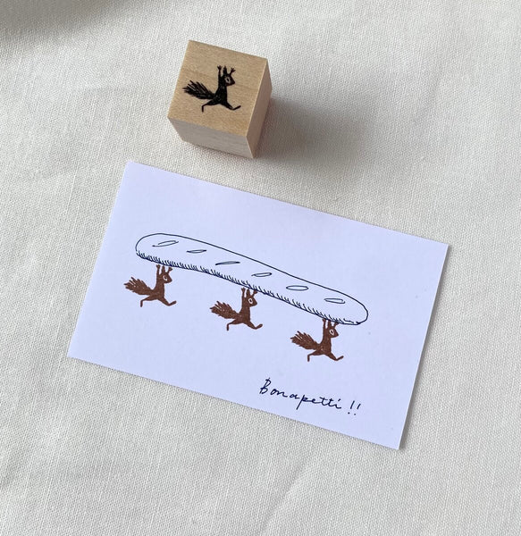 Mori Ringo Rubber Stamp - Running squirrel (right)