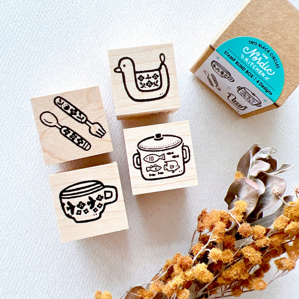 Two black circles - THE NORDIC KITCHEN series rubber stamp