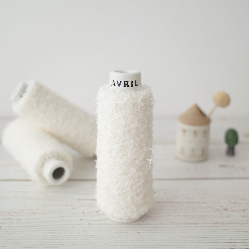 AVRIL Minicone Yarn - Washi Mall - White