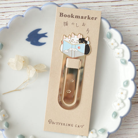 Pottering Cat Bookmark - Fujisan