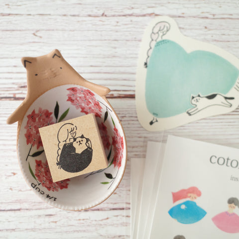 Cotori Cotori Rubber Stamp - Holding Cat 2