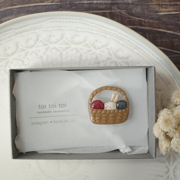 toi toi toi Handmade Accessories - Brooch Knitting