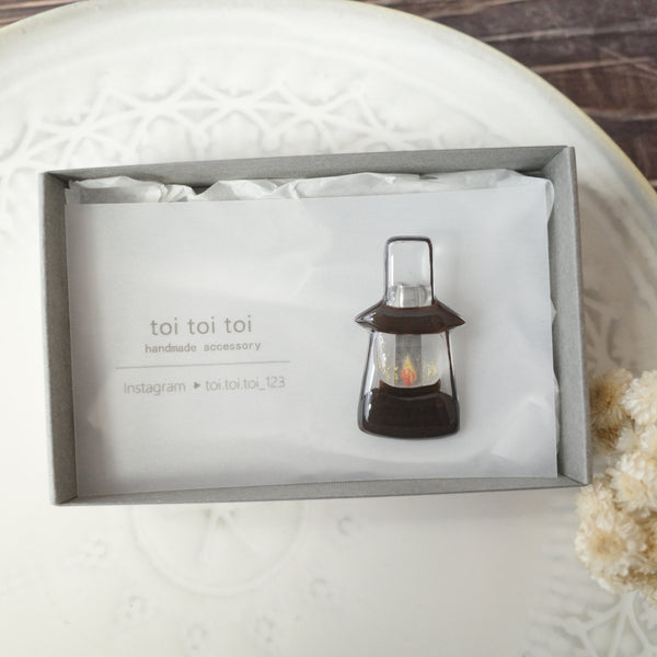 toi toi toi Handmade Accessories - Brooch Lantern
