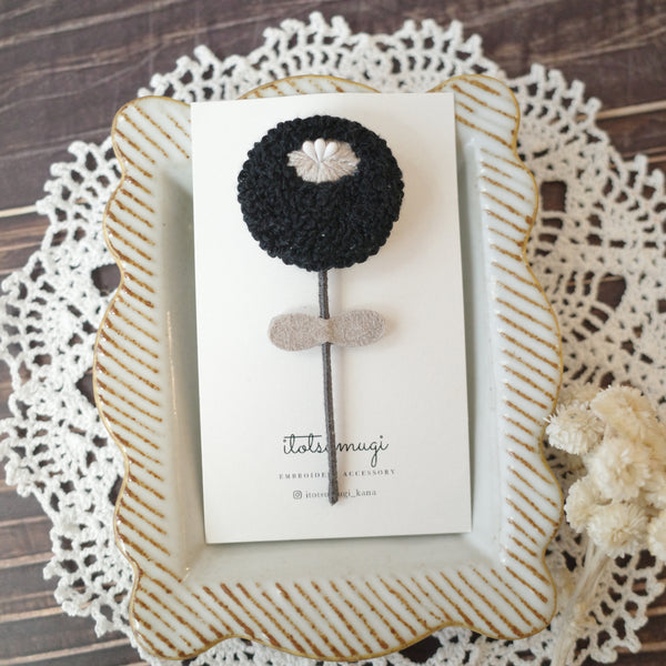 itotsumugi Handmade Accessories - No.16 Flower Brooch