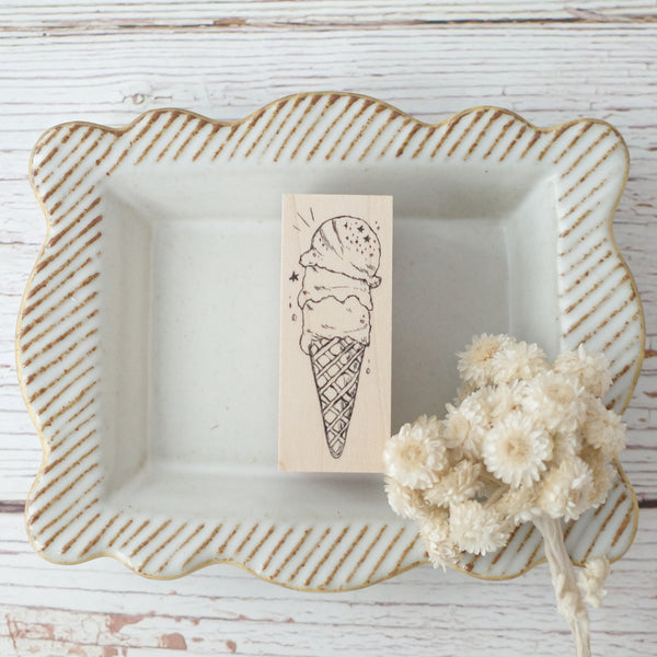 Nonnlala rubber stamp - Ice cream