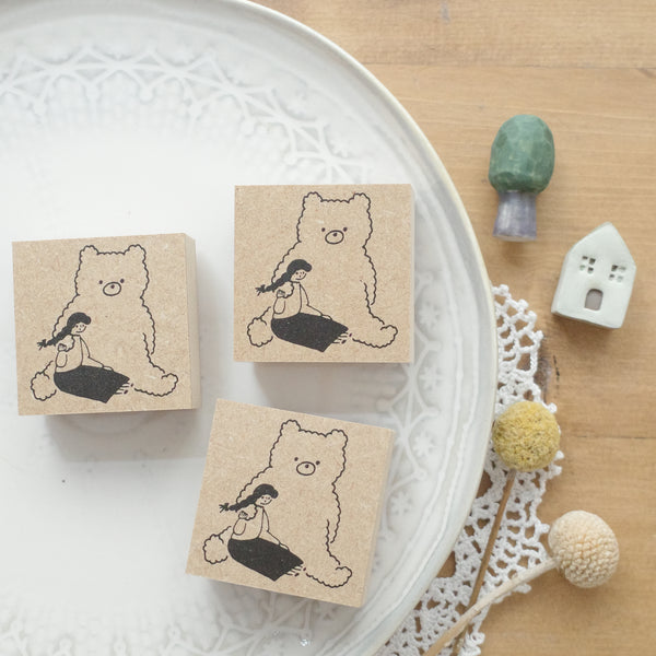 Cotori Cotori Rubber Stamp - Girl with bear