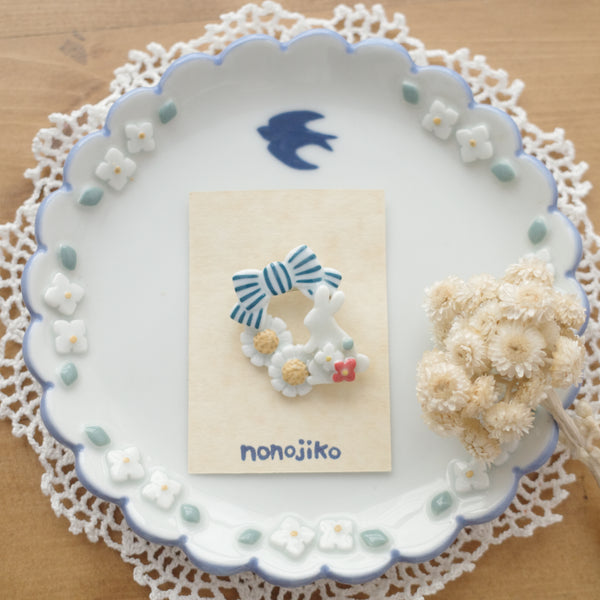Nonojiko Handmade Accessories - Brooch Camomile Rabbit (13)