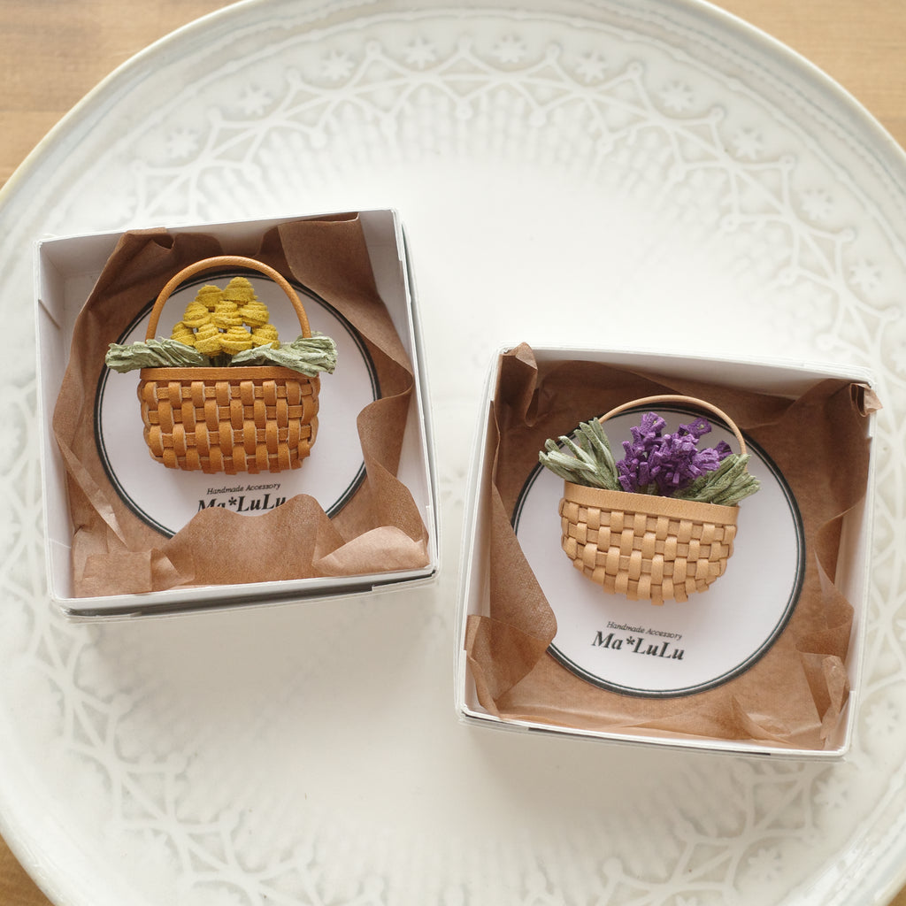 Ma*LuLu Handmade Accessories - Leather Brooch Mini Basket Flower