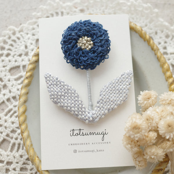 itotsumugi Handmade Accessories - No.35 Brooch