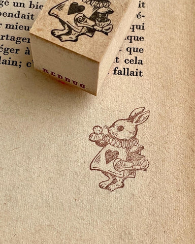 Redbug rubber stamp - Heart rabbit